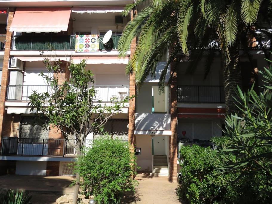 Appartement Coqueto Alojamiento Con Banera De Hidromasaje à Tarragone Extérieur photo