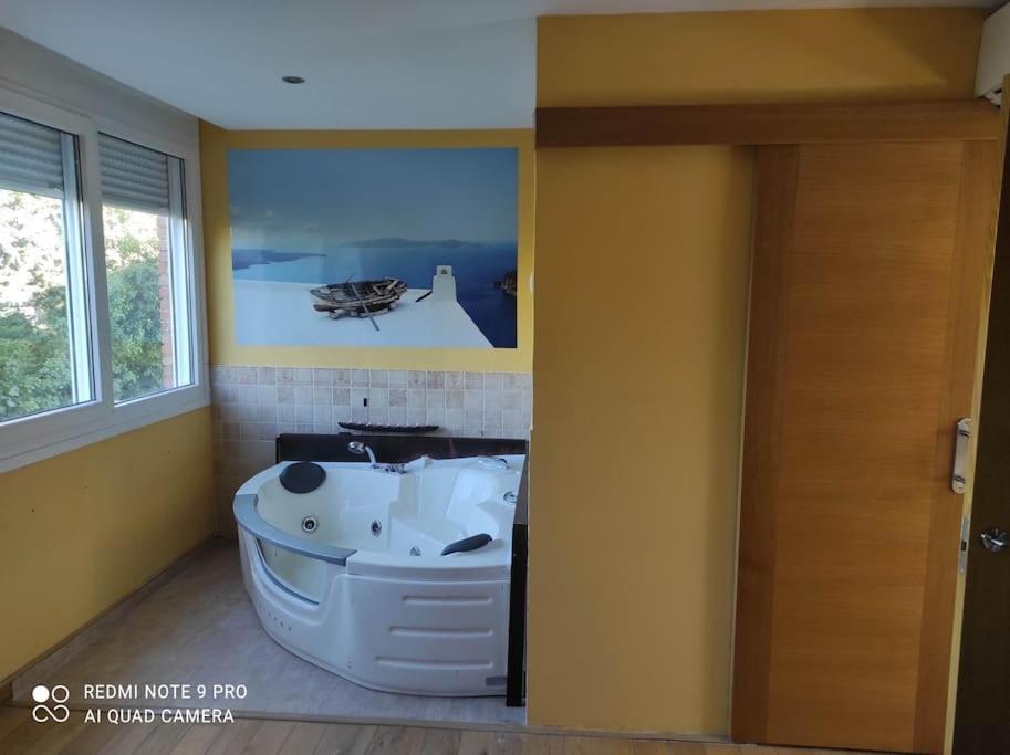 Appartement Coqueto Alojamiento Con Banera De Hidromasaje à Tarragone Extérieur photo